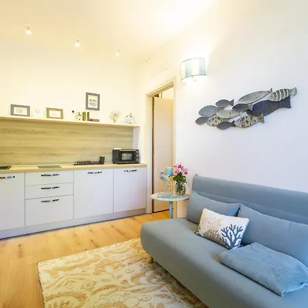 דירה Il Gianlupo Azzurro By Interhome בלגירטה